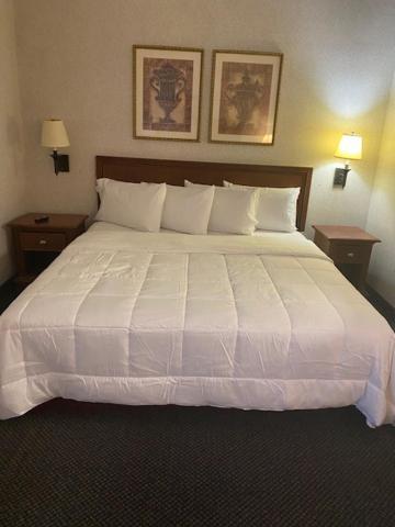 אדיסון Raritan Hotel מראה חיצוני תמונה